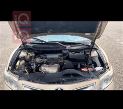 تۆیۆتا کامری